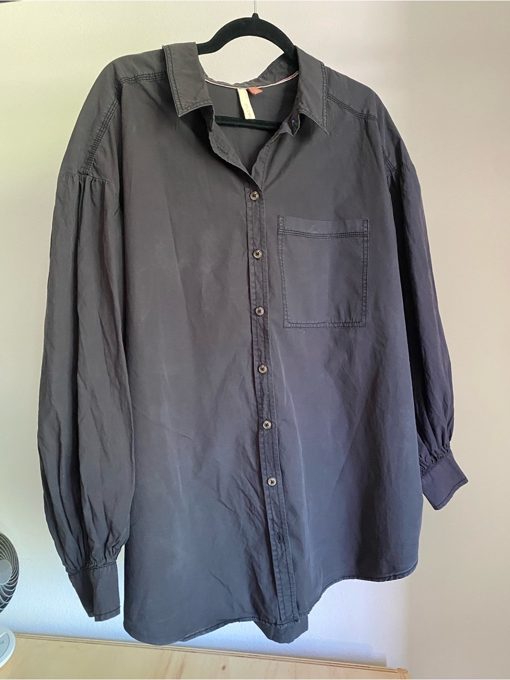 Pilcro x Anthropologie Black Balloon Sleeve Button-Up Shirt